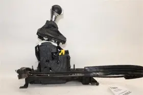 242.au1d19 Audi Floor Shifter 2019 A3 1366903