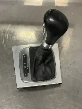 8p1713463 Audi 06-08 A3 Shifting Boot Knob Cover