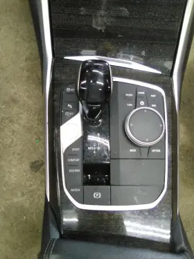 242.bm1319 Bmw 2019 330i Transmission Shift Floor Automatic 2.0 Liter