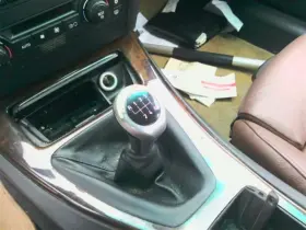 242.bm1c06 Bmw Transmission Shifter Assembly Manual Sedan Fits 06 330i Oem