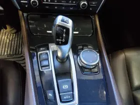 242.bm1f15 Bmw 535i Gt 2015 Transmission Shift 407467
