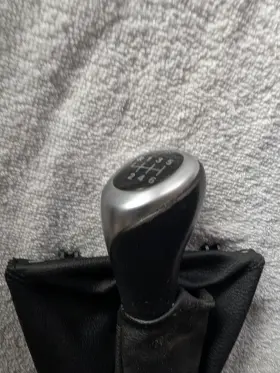 25117596086 Bmw 2012-2019 F30 F32 3 4 Series 6-speed Shifter Knob With Leather Boot Oem 335