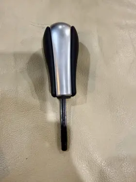 25167584140 Bmw 03-08 Z4 E85 E86 Automatic Transmission Gear Selector Shifter Knob Lever Oem