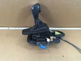 7603765 Bmw 2007-2011 325xi 328xi Automatic Transmission Shifter Knob Boot Oem