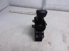 242.gm6m19 Cadillac Xt4 2019 Transmission Shift 972047