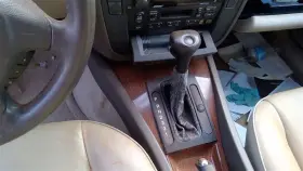 242.gm6o01 Cadillac Transmission Shifter Assembly Automatic Fits 99-01 Catera Oem