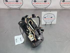 Cadillac 242.gm6x04 2004-09 Xlr Bare Transmission Shifter Box Assembly Tested - Oem