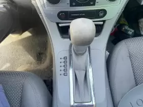 242.gm1j11 Chevrolet Malibu 2011 Transmission Shift