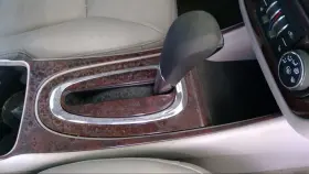 242.gm1s10 Chevrolet Impala 2010 Transmission Shift 664369