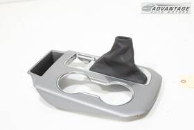 Chevrolet 85164917 2019-2023 Blazer Center Console Shifter Bezel Trim Cover And Boot Oem