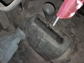 242.gm8o04 Chevrolet Truck Shifter Silvrdo35 2004 Transmission Shift 1518399 242.gm8o04 Chevrolet Truck Shifter Silvrdo35 2004 Transmission Shift 1518399