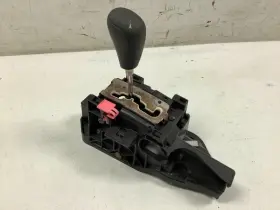 242.ch2m08 Dodge Magnum 2008 2.7l Automatic Transmission A/t Floor Gear Shift Shifterw/knob