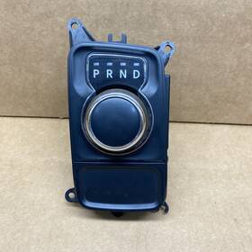 Dodge P68171964ad 2013-18 Ram 1500 Transmission Gear Selector Shifter Shift Knob