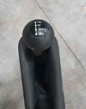 242.ch8d20 Dodge Truck 2019 2020 2021 2022 2023 2024 Ram 2500 3500 4500 5500 4x4 Floor Shifter Handle