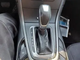 242.fd1417 Ford Edge 2017 Transmission Shift 1883955