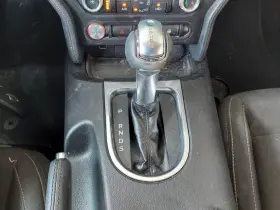 242.fd1f19 Ford Mustang 2019 Transmission Shift 1940362