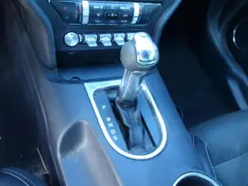 242.fd1f20 Ford Mustang 2020 Transmission Shift 7562224
