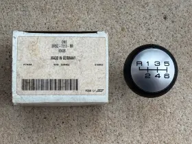 2m5z-7213-ba Ford Nos Focus Svt 5-speed Shift Knob Oem