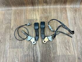 Ford 330138500a 2001 2003 Ranger Front Left Right Pair Seat Belt Buckle Black