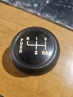 Eotz7213c Ford Nos Oem Shifter Ball Knob / B/ D Rr