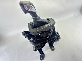 Ford F1ep-7k004-ud3ja6 2015-2018 Focus Automatic Gear Shift Lever Knob W Boot F1eb-a045k08-abw Oem