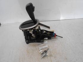 Ford Smitley-330-31-952 2005-2007 Escape Automatic Trans Floor Gear Shift Shifter Assembly
