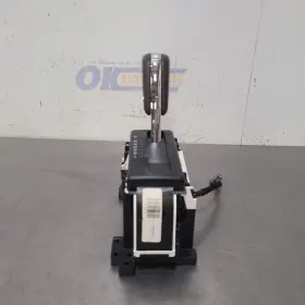 242.fd8610 Ford Truck 10 2010 F150 Platinum 5.4l Automatic Transmission Shifter