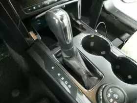 242.fd8g17 Ford Truck Explorer 2017 Transmission Shift