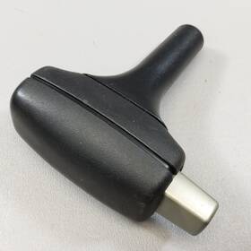 General Motors 10233975 90-99 Lumina 95-99 Monte Carlo Black / Silver Vinyl Automatic Shift Shifter Knob