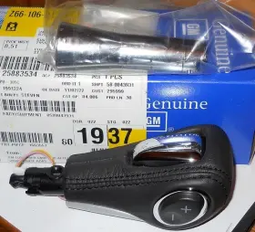 25883534 General Motors Nos 2004-12 Gmc Acadia Shifter Knob