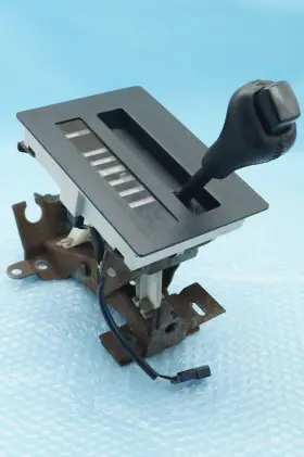 3533131 General Motors 1990-1991 Buick Reatta Riviera Transmission Console Floor Automatic Shifter Oem