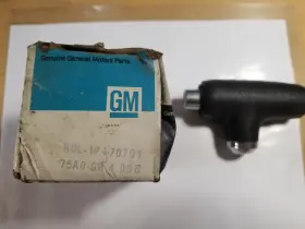 470701 Gm Oem Shift T Handle Buick Pontiac Oldsmobile 1977-82
