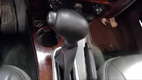 242.gm9e04 Gmc Truck Envoy 2004 Transmission Shift 1560485
