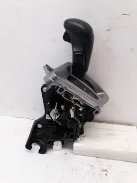 242.h01p12 Honda 11-13 Odyssey Transmission Shifter