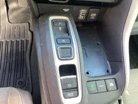 242.ho1a19 Honda Insight 2019 Transmission Shift 1993502