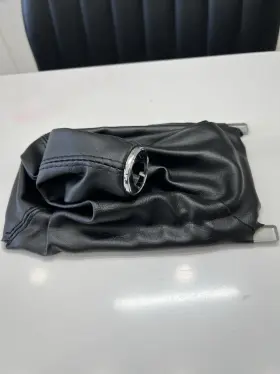 83414-st7-a02za Honda 98 Integra Type R Oem Shift Boot