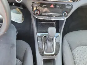 242.hy1b19 Hyundai Shifter Ioniq 2019 Transmission Shift 1250435