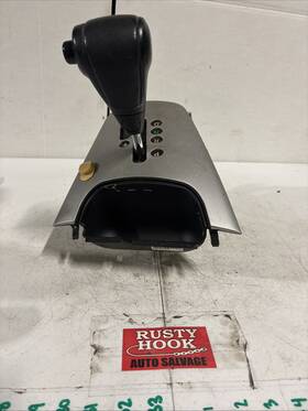 Hyundai 467002e000 2005 Tucson Automatic Transmission Gear Shifter With Shift Knob