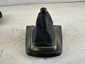 Hyundai 84605-2m600 Genesis Coupe 6 Speed Shift Boot Bk2 13-16 Oem