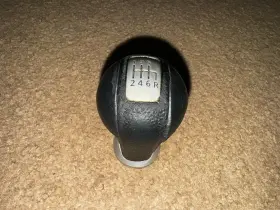 896.in1m05 Infiniti 03-07 G35 Coupe/nissan 350z Manual Shift Knob Black Oem