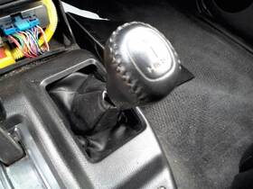 Isuzu 242.is1801 2001 01 Vehicross Transfer Case Shifter Leather Knob 30614