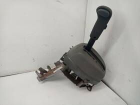 Isuzu 242.ishl07 2007 Nqr Auto Transmission Shifter 9675963