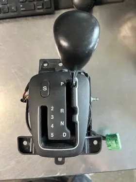 2r837k004av Jaguar 242.ja1o08 2008 Shifter Unit