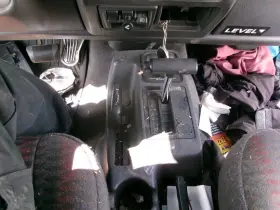 242.am8199 Jeep Tj 1999 Transmission Shift 2261615
