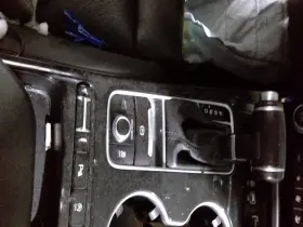242.ki1s18 Kia Stinger 2018 Transmission Shift 875738