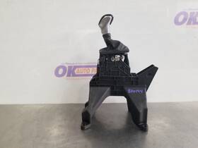 Kia 46700r0100 24 2024 Carnival Lx 3.5l Automatic Transmission Shifter