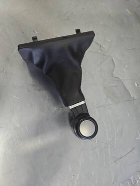 Kia 84645p1000wk 2023 - 2024 Sportage Transmission Gear Shift Shifter Knob Handle With Boot Oem