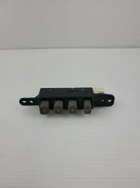 15a213 Lexus 2001 Ls430 Right Seat Control Buttons 4.3 Petrol 207kw Oem 01