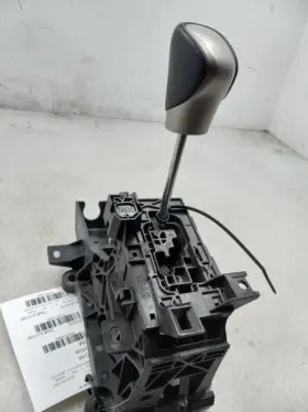 242.le1o16 Lexus 2016 Nx200t Awd Automatic Transmission Shifter