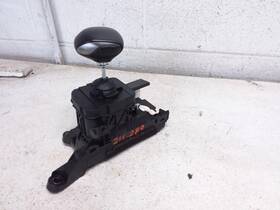 Lexus 242.le1x19 2019 Ls500h Transmission Shifter Black Leather Oem
